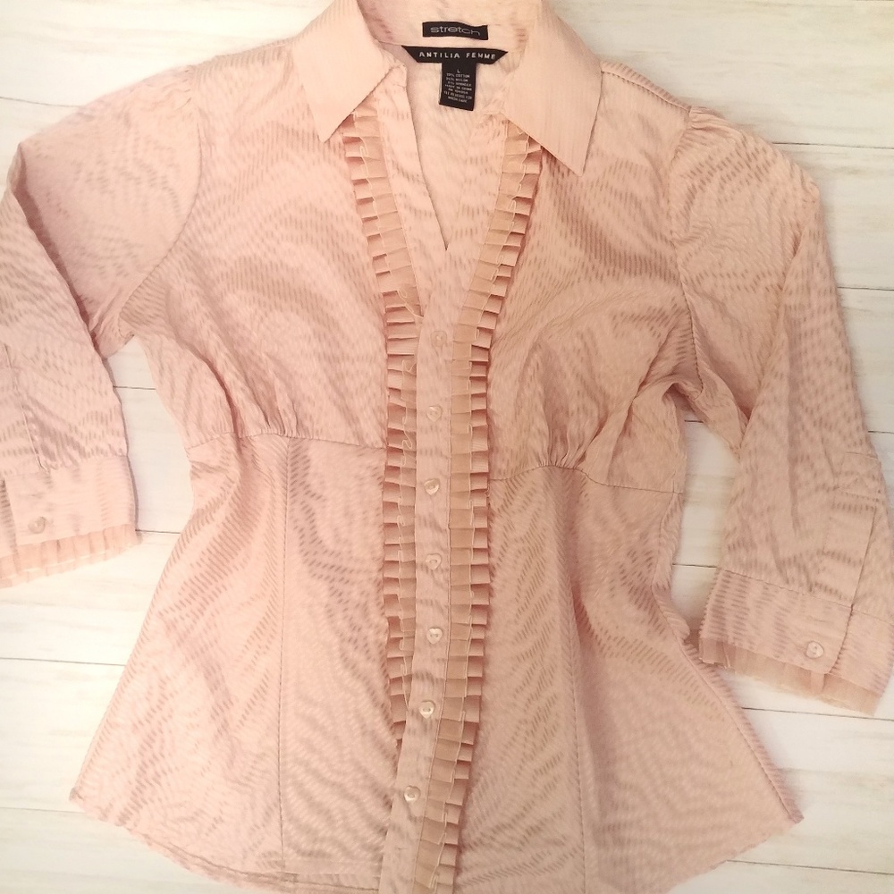 Antilia Femme blouse, peachy pink ruffled,L - Picture 1 of 6
